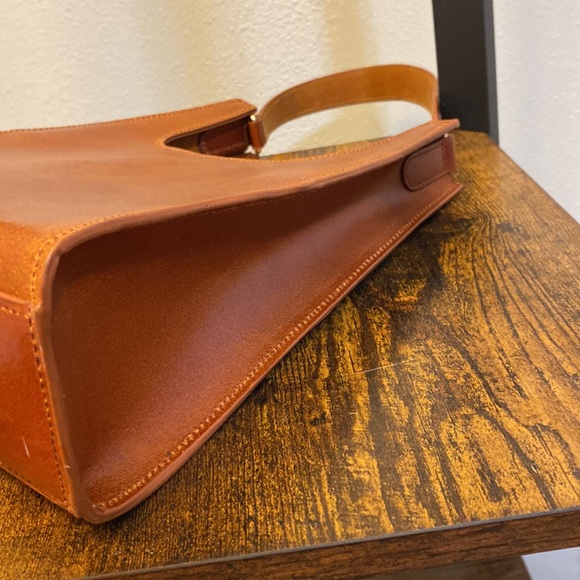 Most Wanted leather handbags - Picture 5 of 9